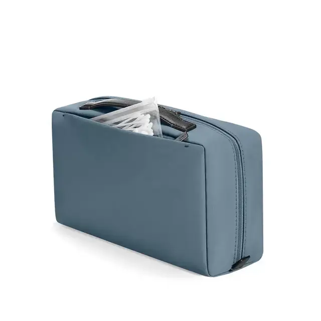 The Large Toiletry Bag