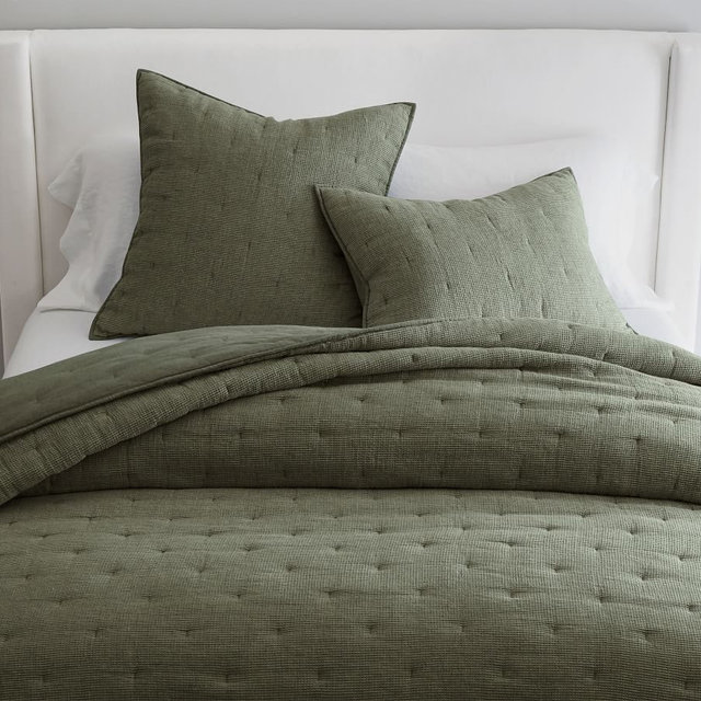 European Flax Linen Waffle Quilt, Loden, King/Cal. King