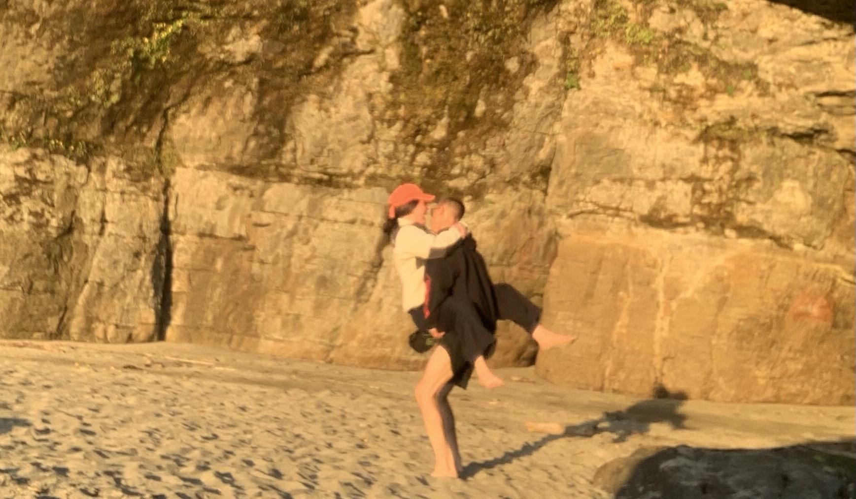 The Wedding Website of Melody Ferrari and RJ Dixon