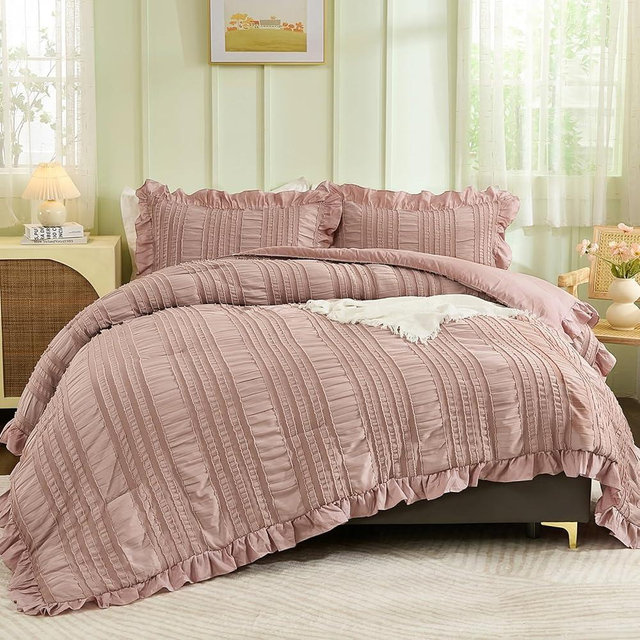 WONGS BEDDING Pink Comforter Set Queen,3 Pieces Ruffle Farmhouse Shabby Chic Boho Comforter for Queen Bed,Soft Seersucker Textured Bedding Set with 1 Ruffle Comforter,2 Tufted Pillowcases 90"×90"