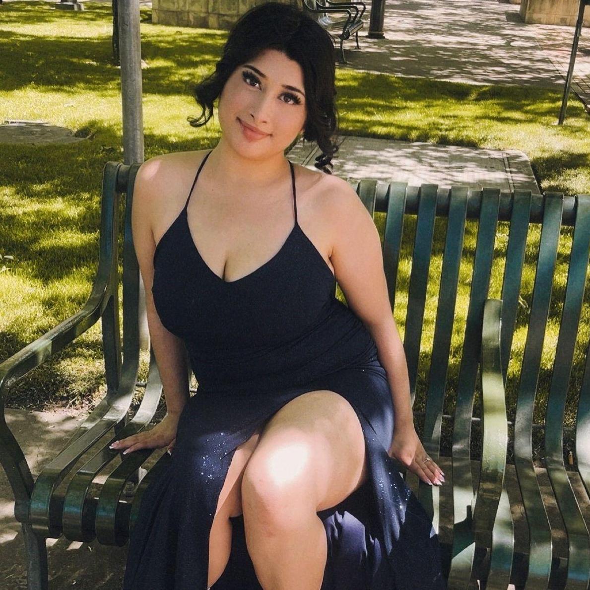 Prom-Shoot, May 2025