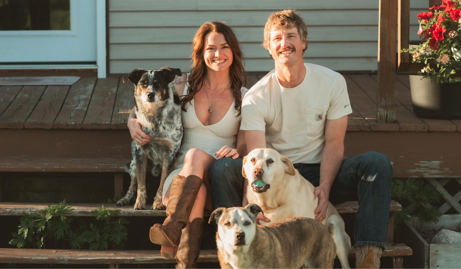 The Wedding Website of Stephanie Martin and Ryan MacKinnon