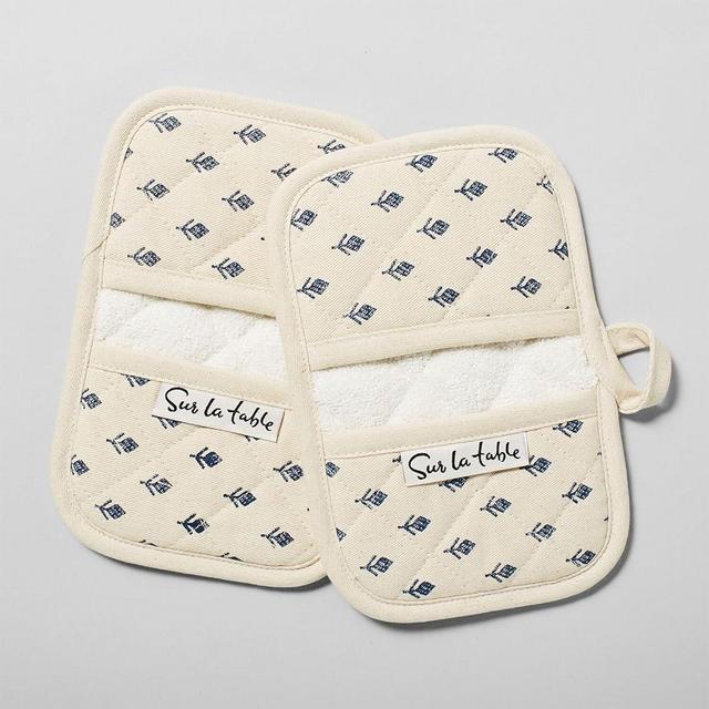 Sur La Table Tulip Mini Mitts, Set of 2, White