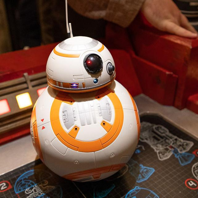 Disney Droid Depot Experience