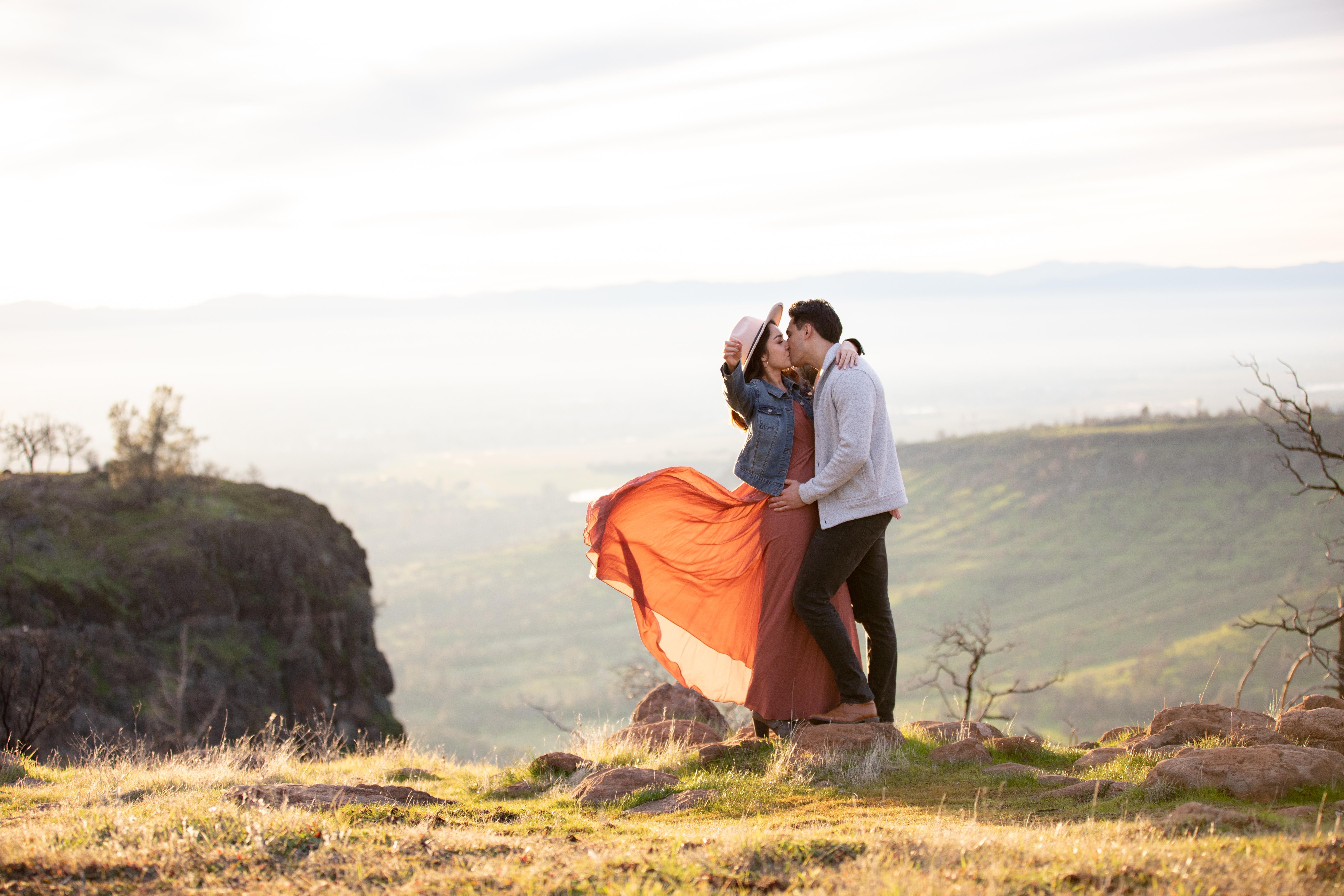 The Wedding Website of Amanda Nicholson and Gabriel Garcia