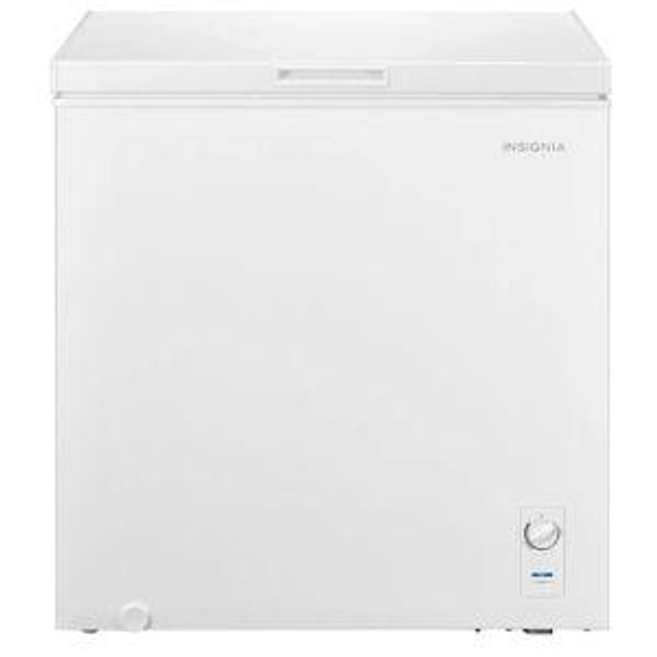 Insignia™ - 7 Cu. Ft. Garage-Ready Chest Freezer - White