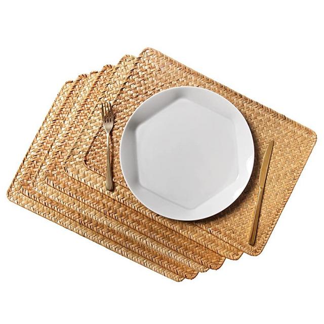 GC Life Kitchen Mat Placemats Set of 6,Rattan Placemats,Natural Seagrass Heat Resistant mat,Kitchen & Table linens,Minimalist Water Hyacinth Non-Slip Mat,Anti-Sun Faded Dining Table Decor,17" x 12"