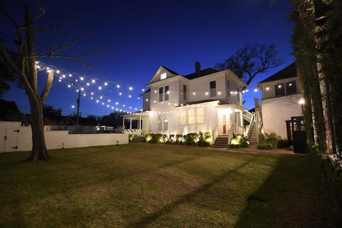 The Wedding Website of Laura Jones and Edward Kammer