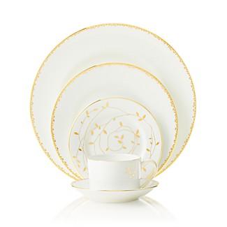 Vera Wangfor Wedgwood "Gilded Leaf" 5 Piece Place Setting