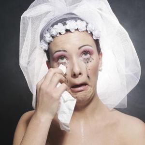 Tissue for the bride's makeup