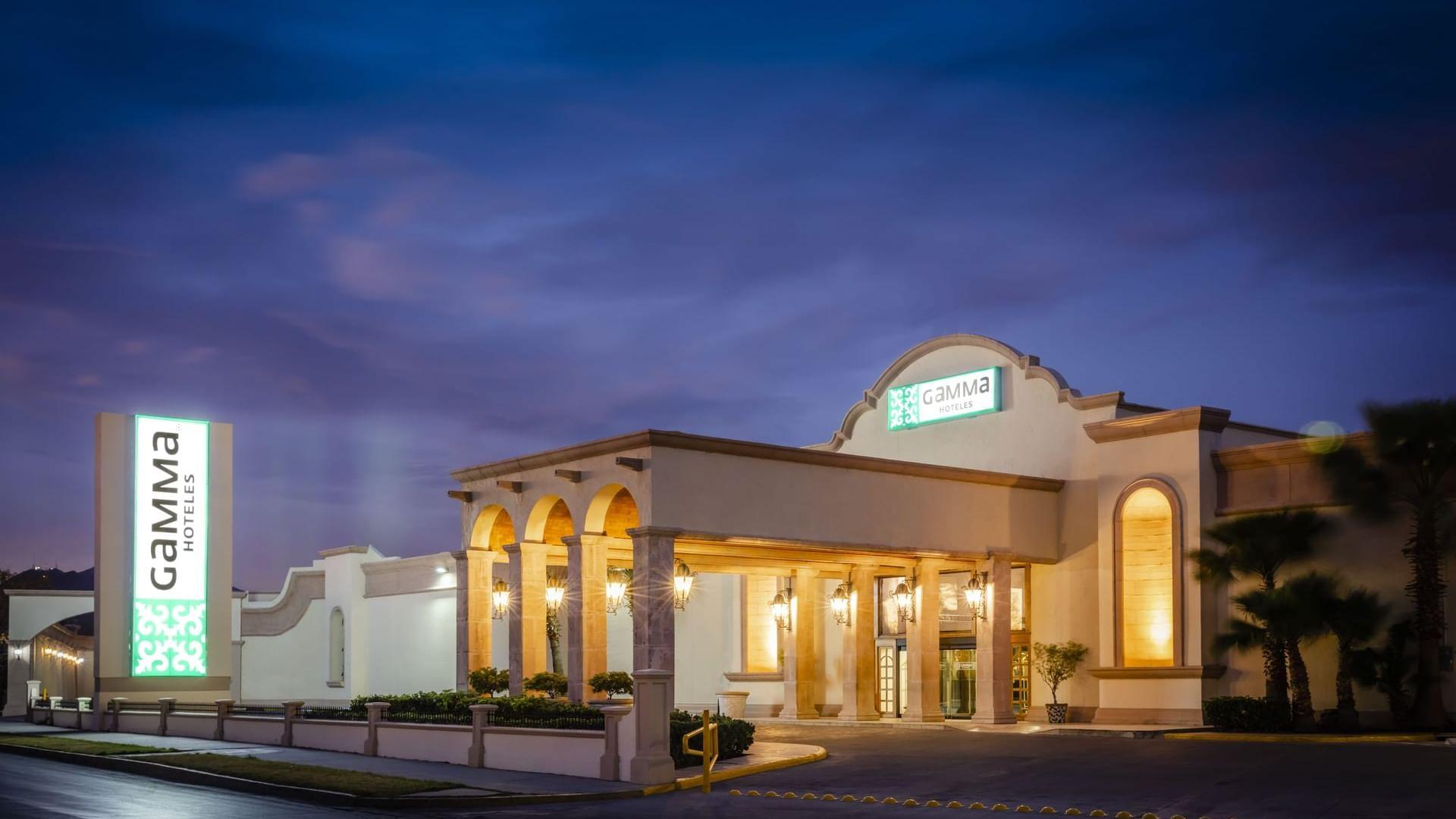 The Wedding Website of Maribel Dominguez Tuda and Francisco Sifuentes Quintana