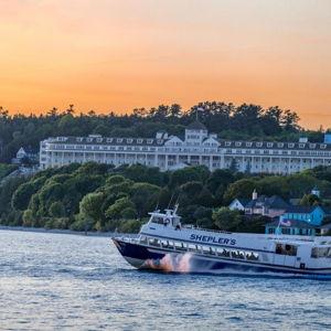 Ferry Tickets to Mackinac Island - Minimoon