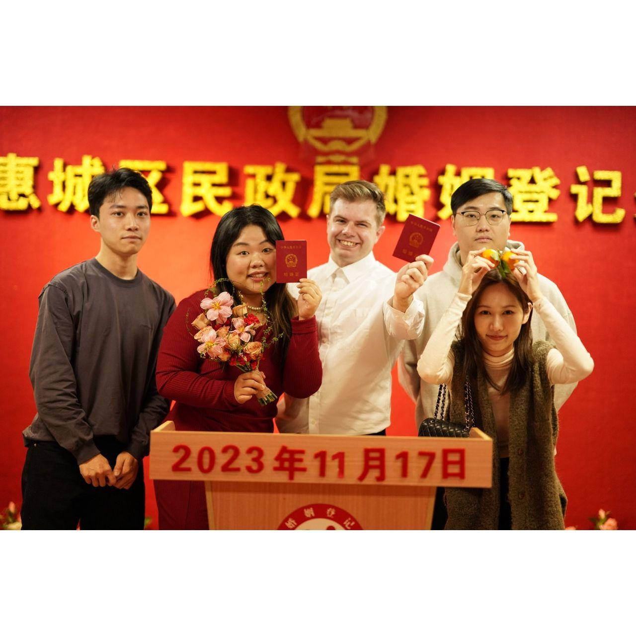 the day we went to register our marriage certificate and friends came over to support us. such a memorable day:)