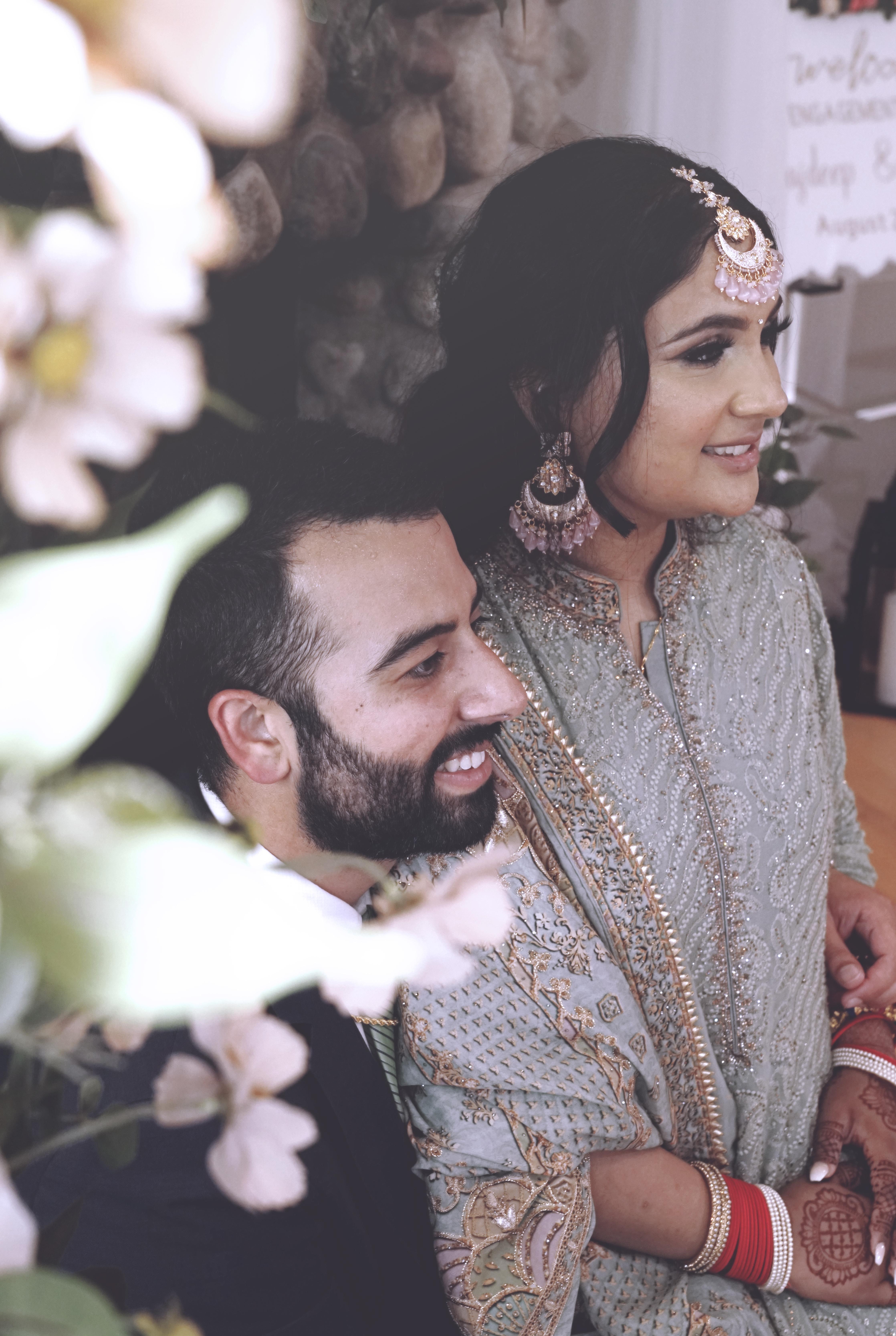 The Wedding Website of Chandni Raj and Rajdeep Gill