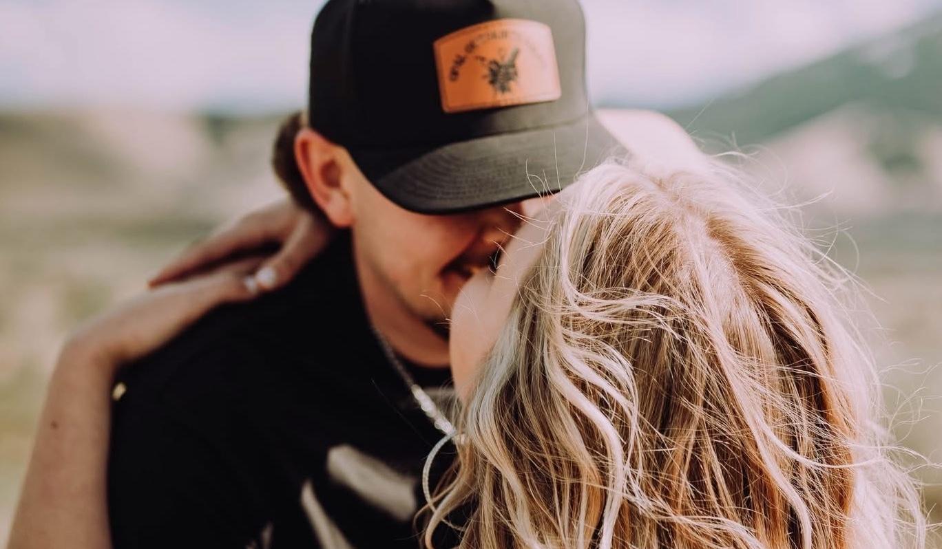 The Wedding Website of Karissa Barney and Makai Dye
