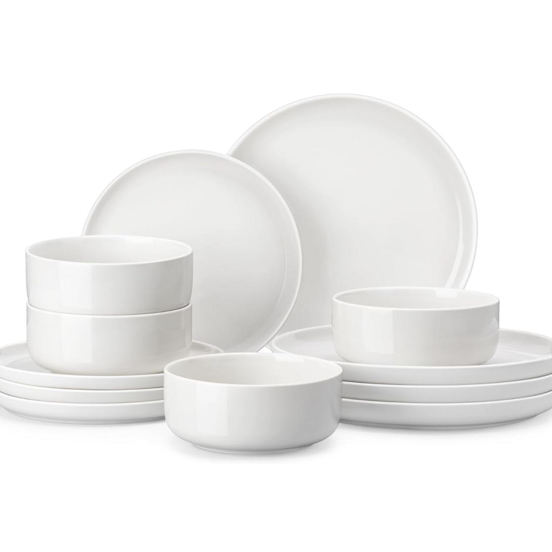 MALACASA Plates and Bowls Sets, 12 Pieces Porcelain Dinnerware Sets Dishware Sets Chip Resistant Ceramic Dish Set Dining Dinner Ware Service for 4, White, Series LUNA