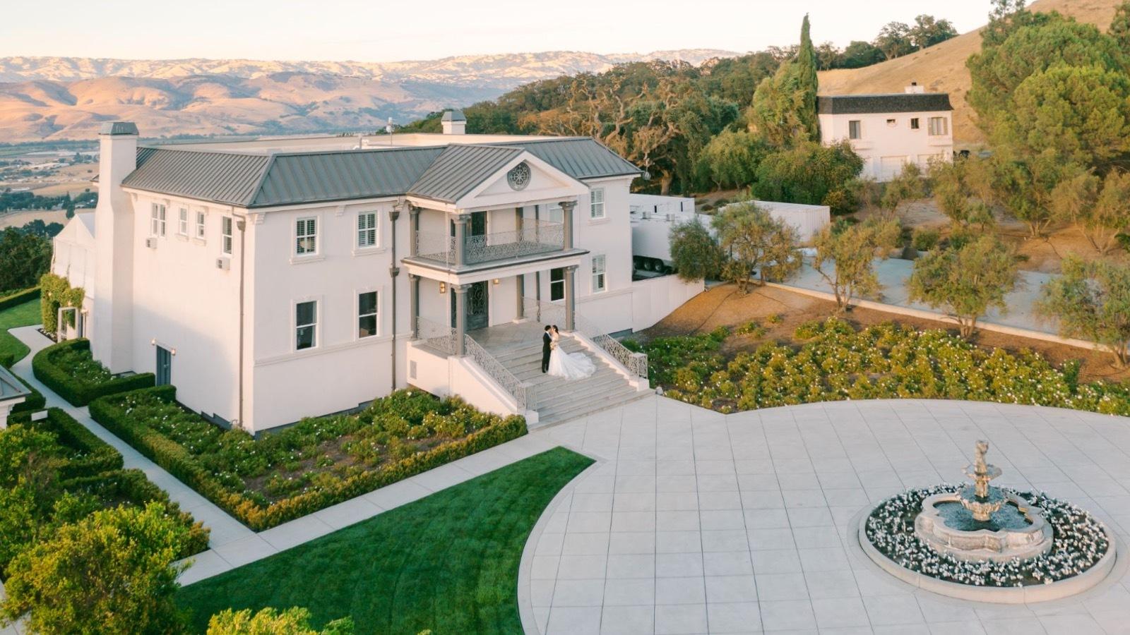 The Wedding Website of Nicole Savino and James Cellucci