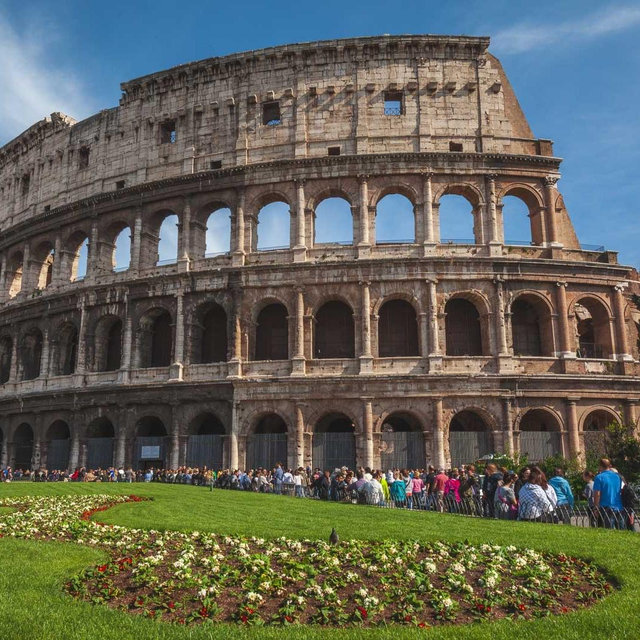 Visiting the Colosseum and Roman Forum