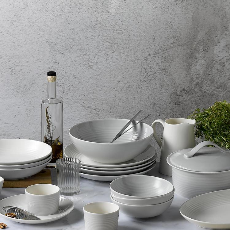 Royal Doulton, Gordon Ramsay Maze 12-Piece Dinnerware Set, Service