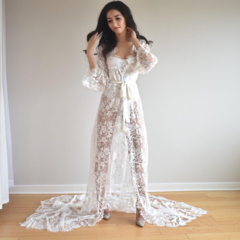 Bianca Robe