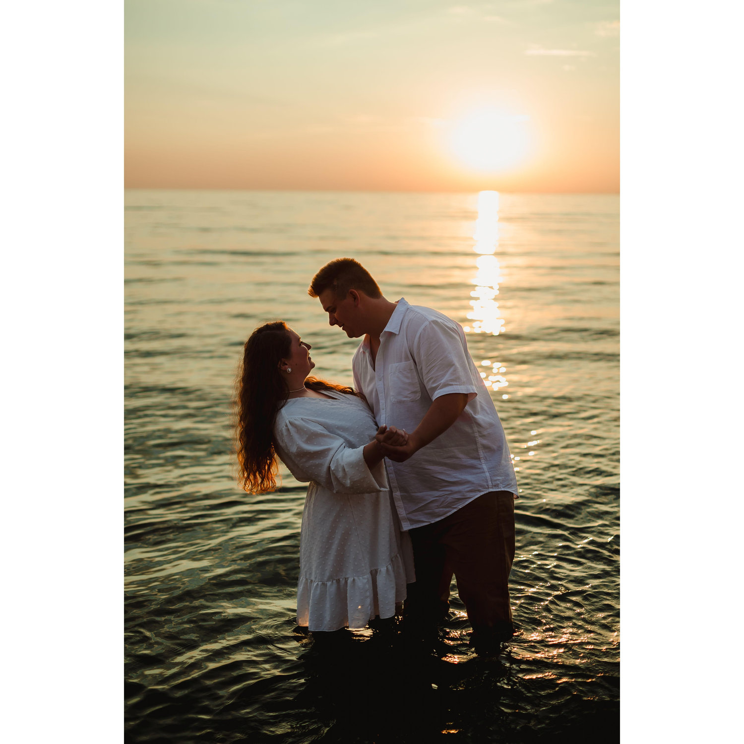 Engagement pictures by Lynzee Harrison Photography