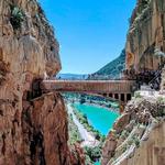 Hacer el Caminito del Rey