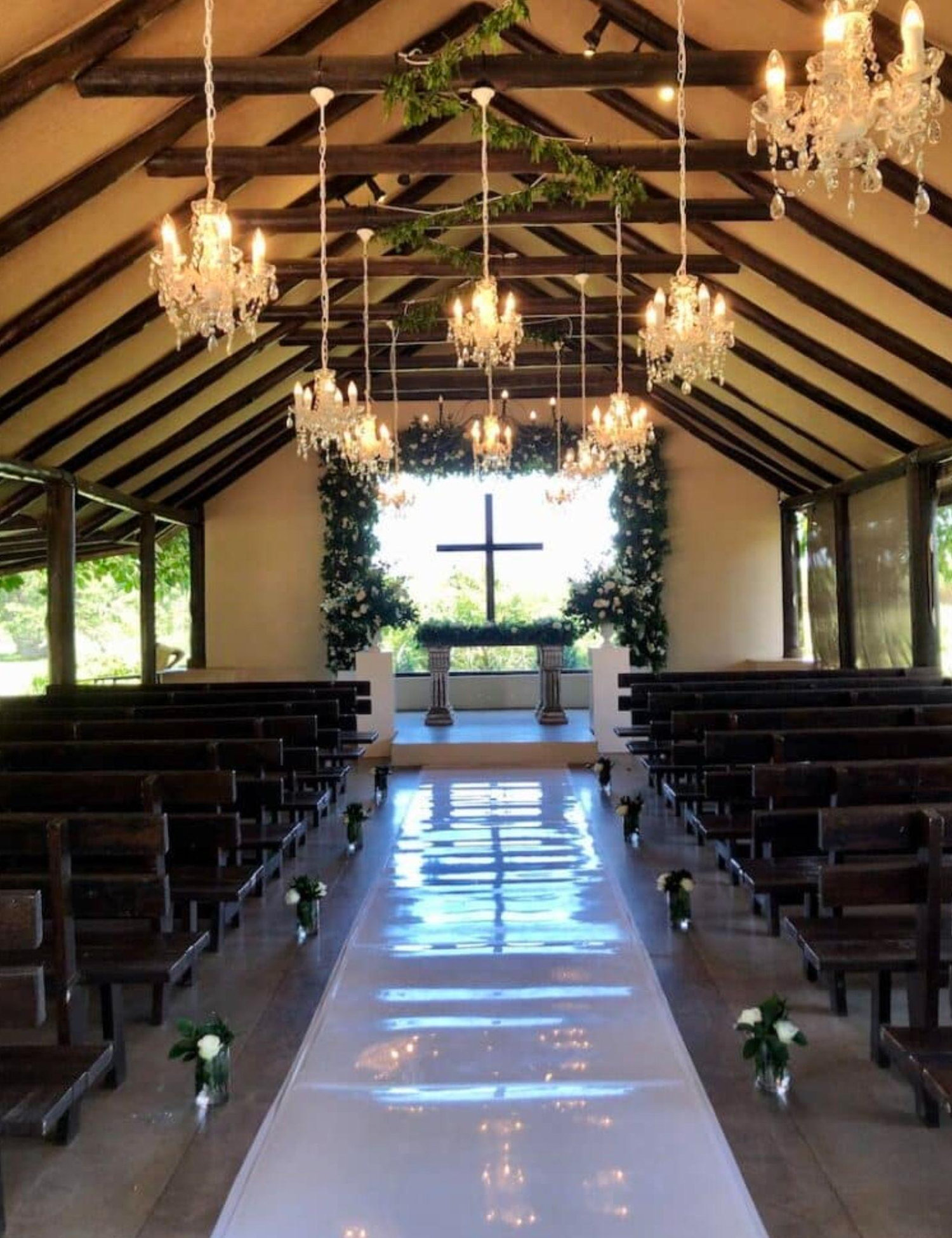 The Wedding Website of Hannah . and Tyrese .