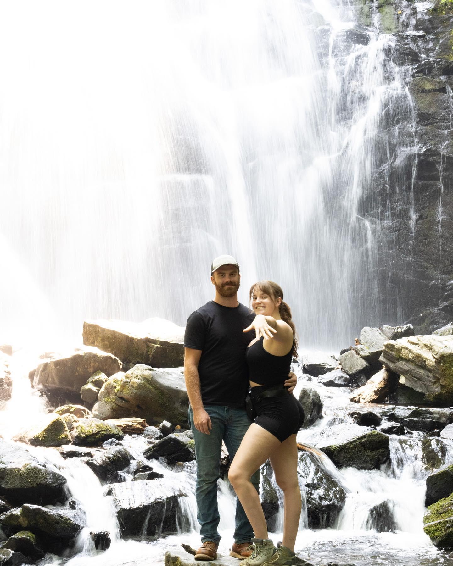 The Wedding Website of Emily Heiderscheidt and Noah Pearcy