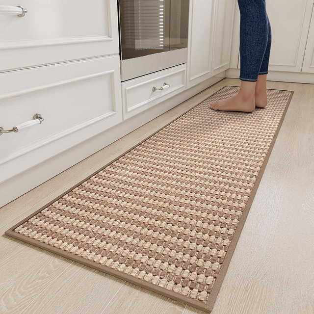 YDKGL Long Kitchen Runner Rugs Kitchen Mat Non Slip Washable, Super Absorbent Soft Chenille Braided Kitchen Mats for Floor, Rubber Backing Kitchen Floor Sink Standing Mat, Easy Clean, Brown 17"x71"