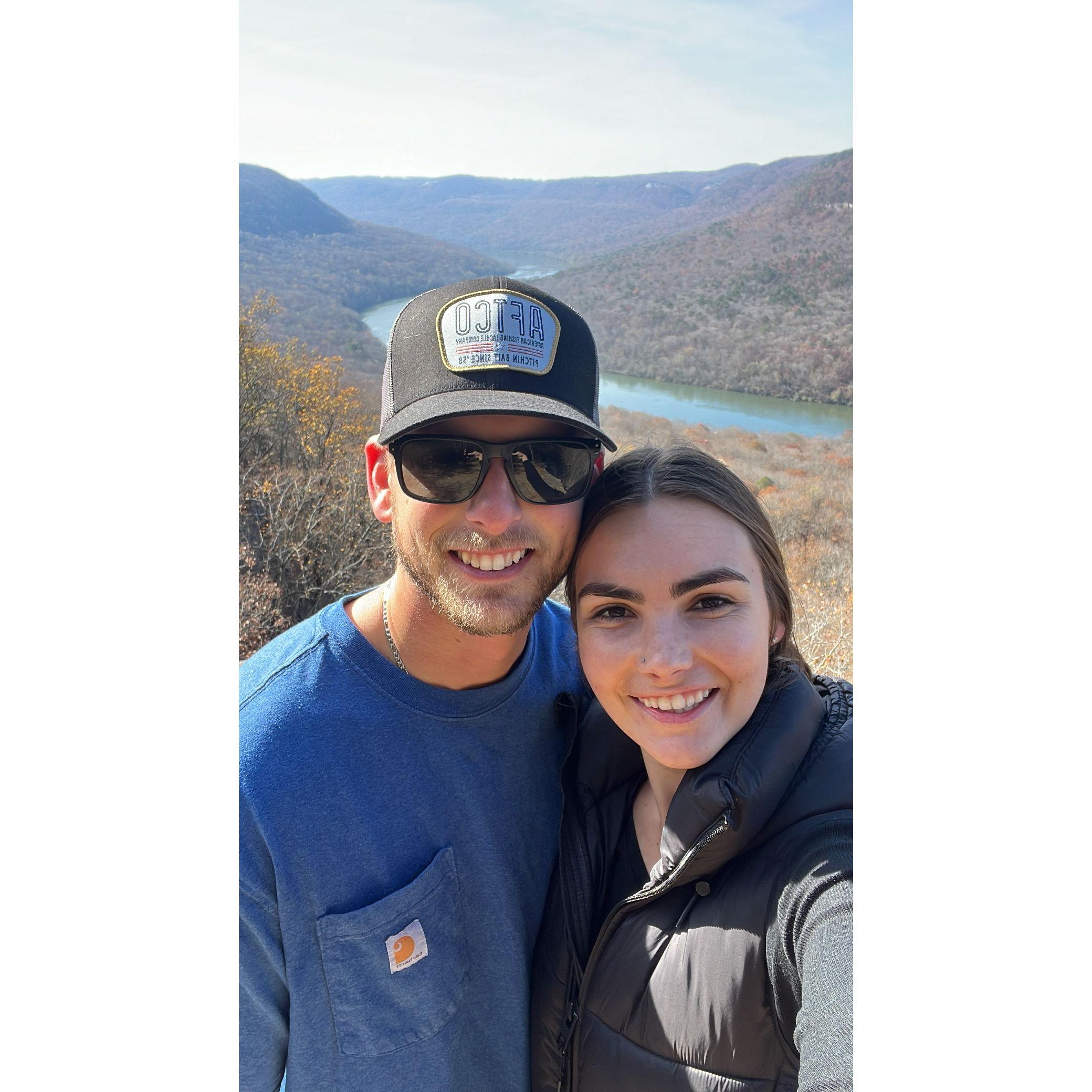 Thanksgiving morning 2023! Travis and I decided to go on a little hike but I got us lost. What was supposed to be a 2 mile hike, ended up being a 6.5 mile hike. Oops!