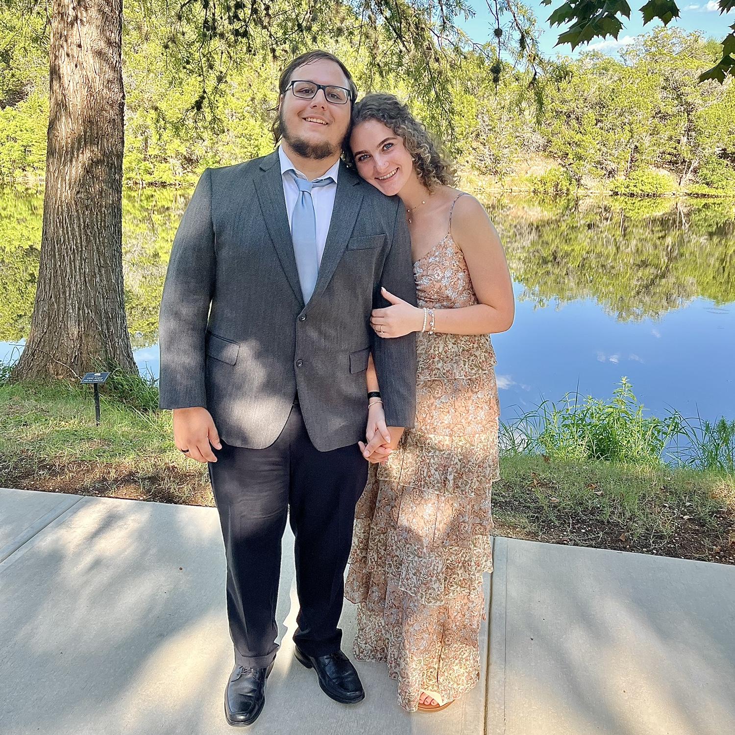 I love my wedding date :)