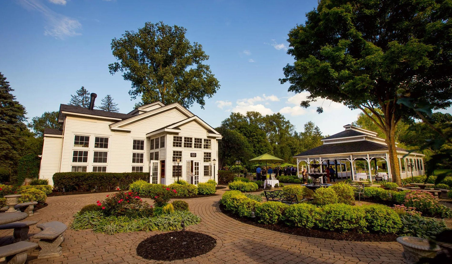 The Wedding Website of Kaylee Ayers and Brandon Francis