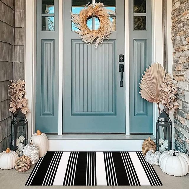 MUBIN Cotton Black and White Striped Rug 27.5 x 43 Inches Outdoor Reversible Hand Woven Washable Rug Porch Entryway Stripe Carpet ​for Layered Front Door Mats (Horizontal Stripes, 27.5 x 43 in)