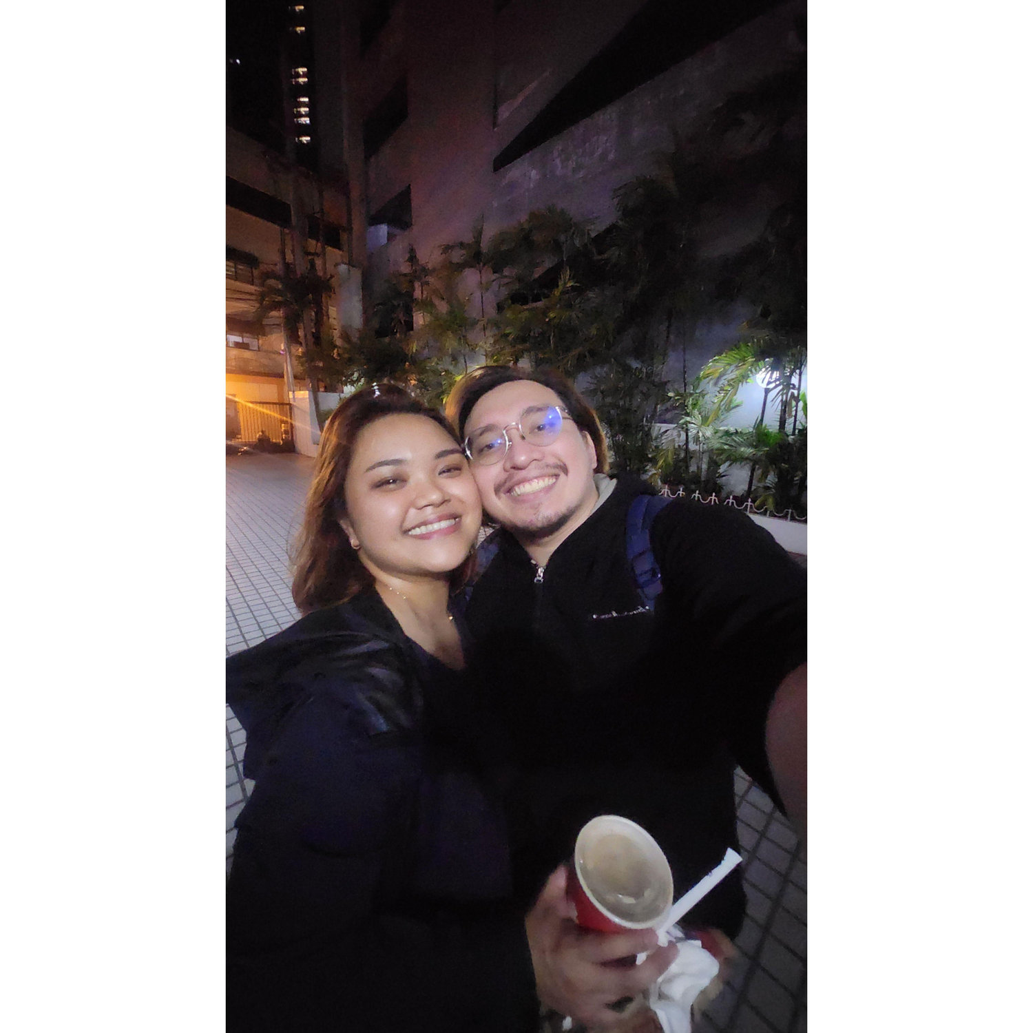 Coffee around Dela Rosa st. <3