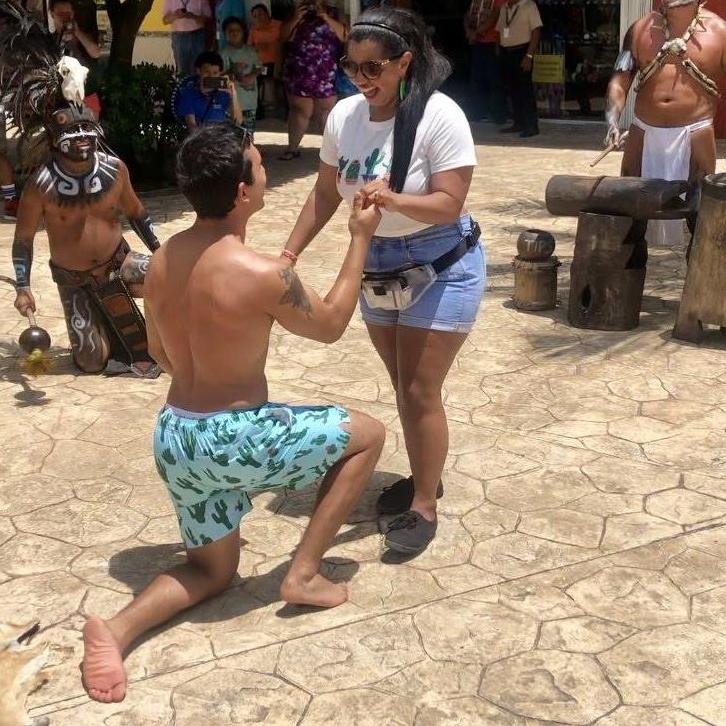 May 2, 2019
Proposal Day 
Cozumel, Mexico
