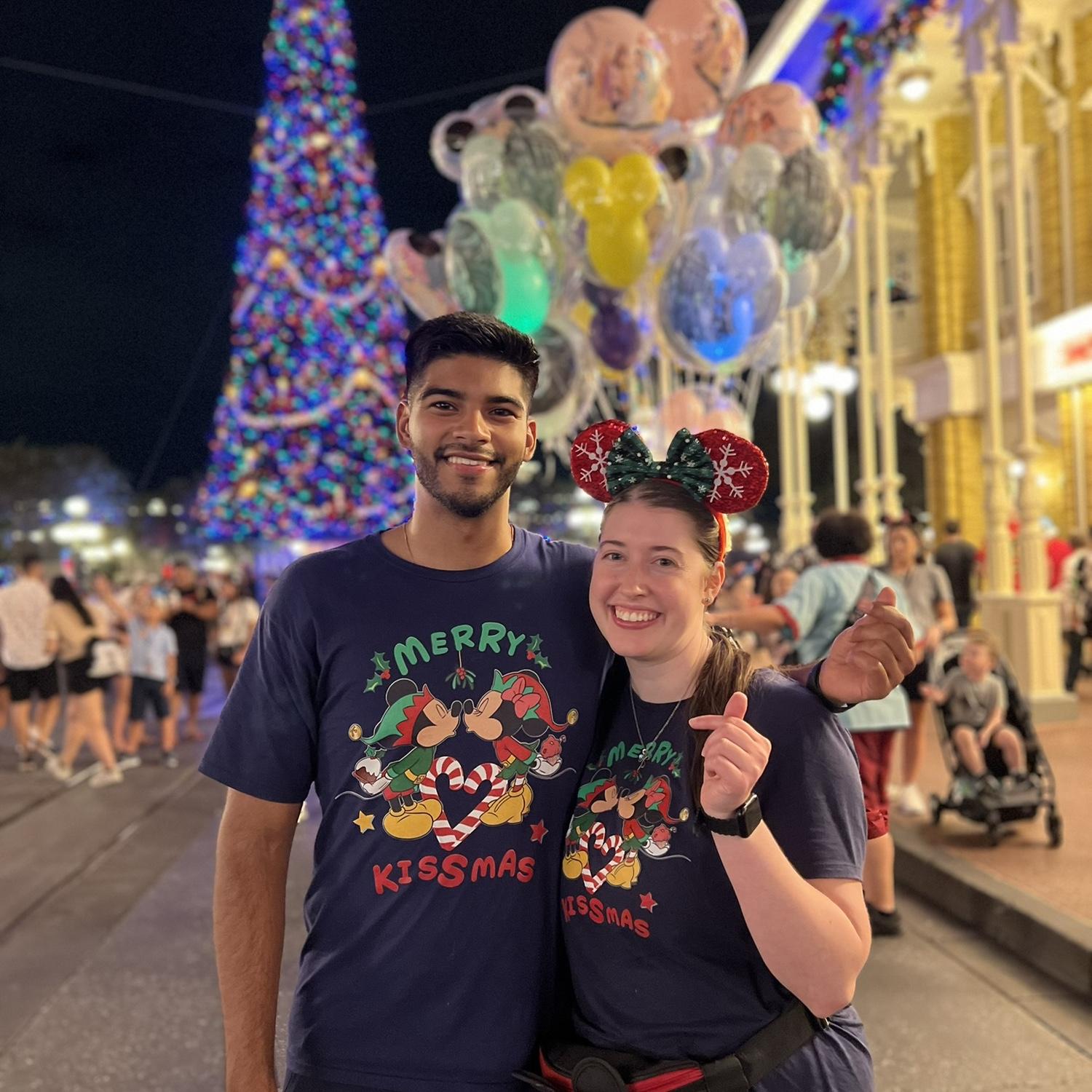 First time going to Magic Kingdom together / La primera vez que visitamos Magic Kingdom juntos