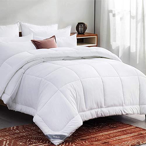 Bedsure White Down Alternative Comforter Full/Queen- All-Season Quilted Comforter Duvet Insert with Corner Tabs - 300GSM Plush Microfiber Fill - Machine Washable