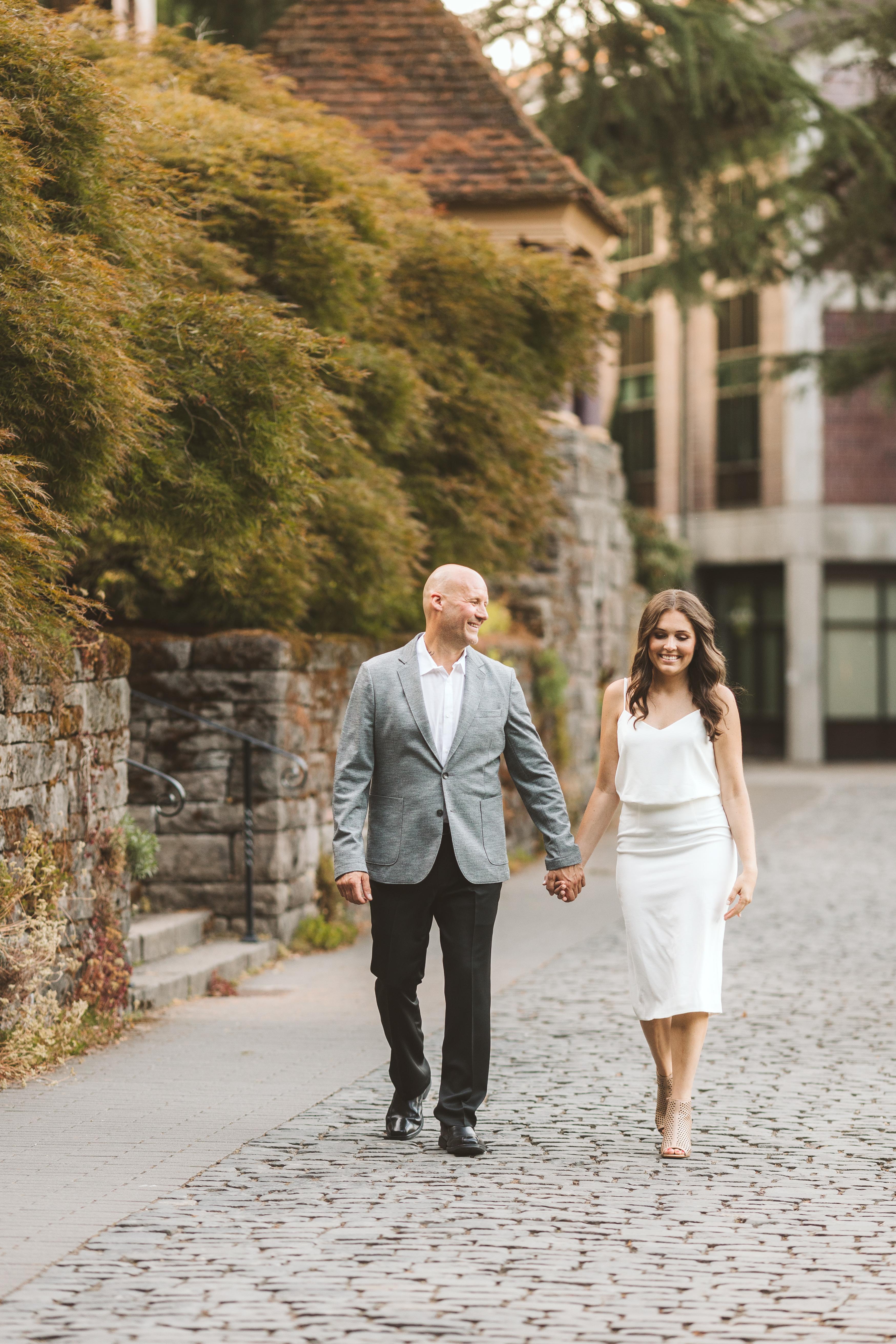 The Wedding Website of Colleen Kenny and John Hansen