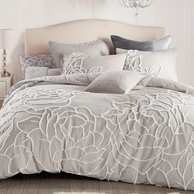 Peri Home Chenille Rose Comforter Set, Twin