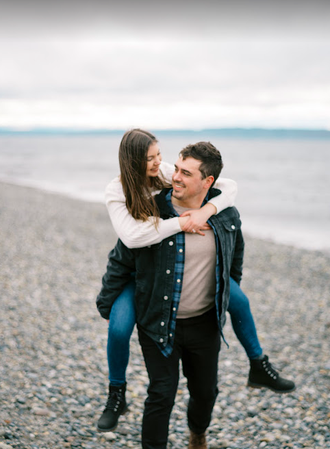 The Wedding Website of Jennifer Mahood and Mario Coll