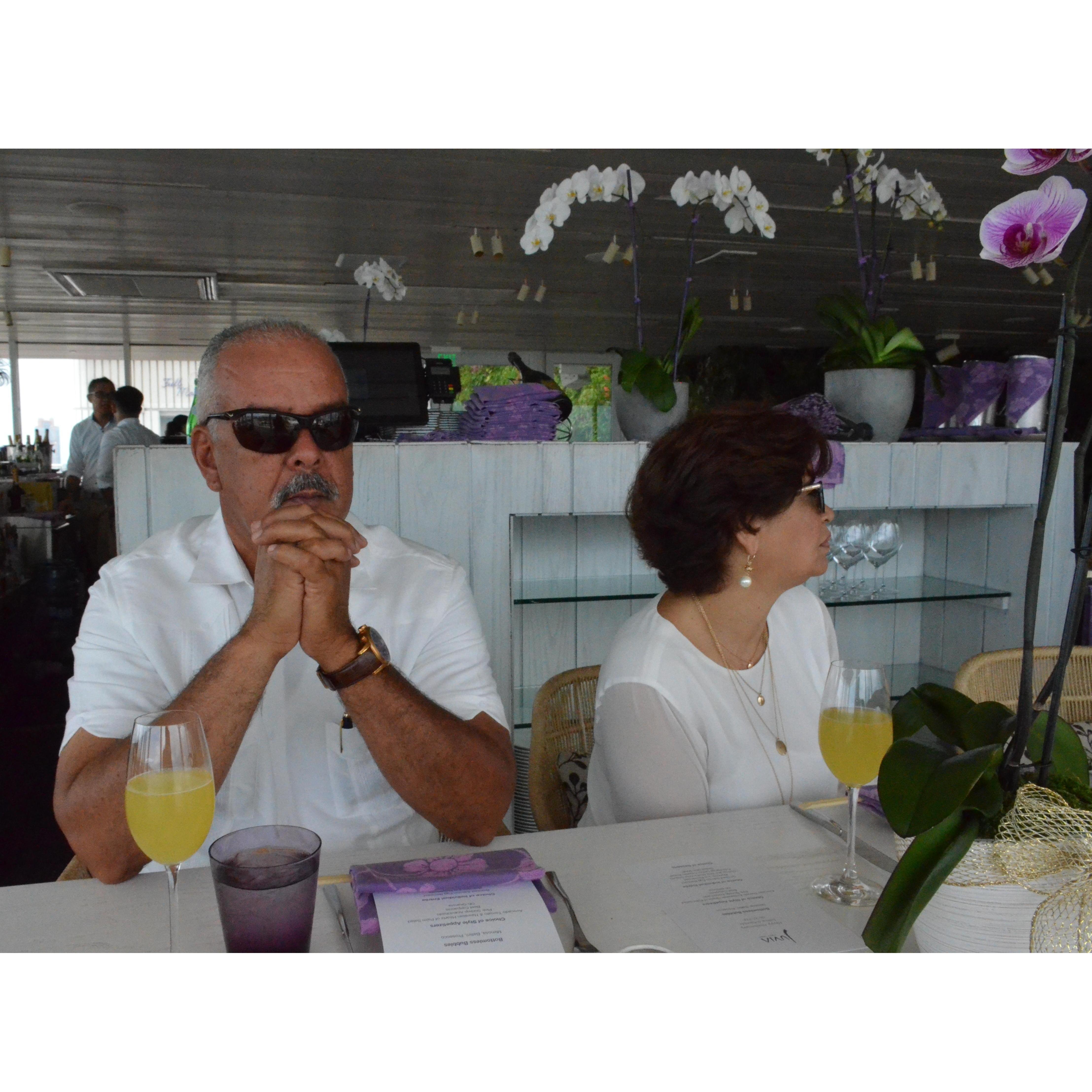 Amanda's parents as they wait for Joshua & Amanda to arrive