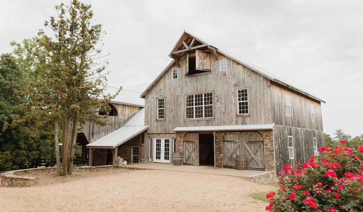 The Wedding Website of Riley Lockridge and Max Cherry