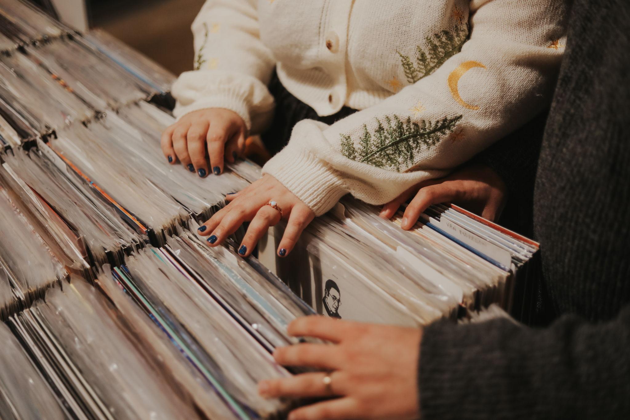 2738724b-8fb4-41e2-b8ab-10f8336fc5bc