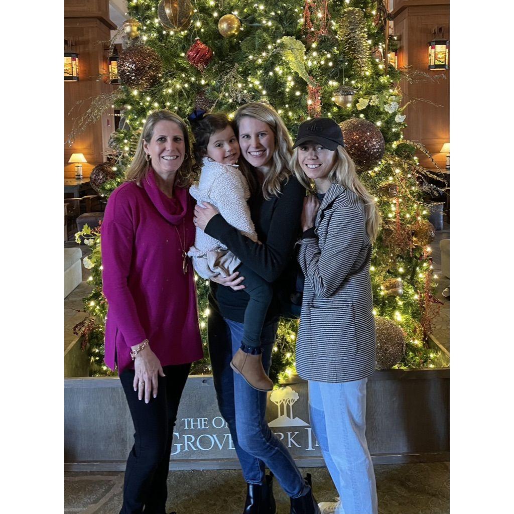 Post Christmas in Asheville with the Lea family - couldn’t ask for a better group of ladies