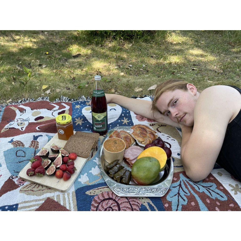 Picnic date!