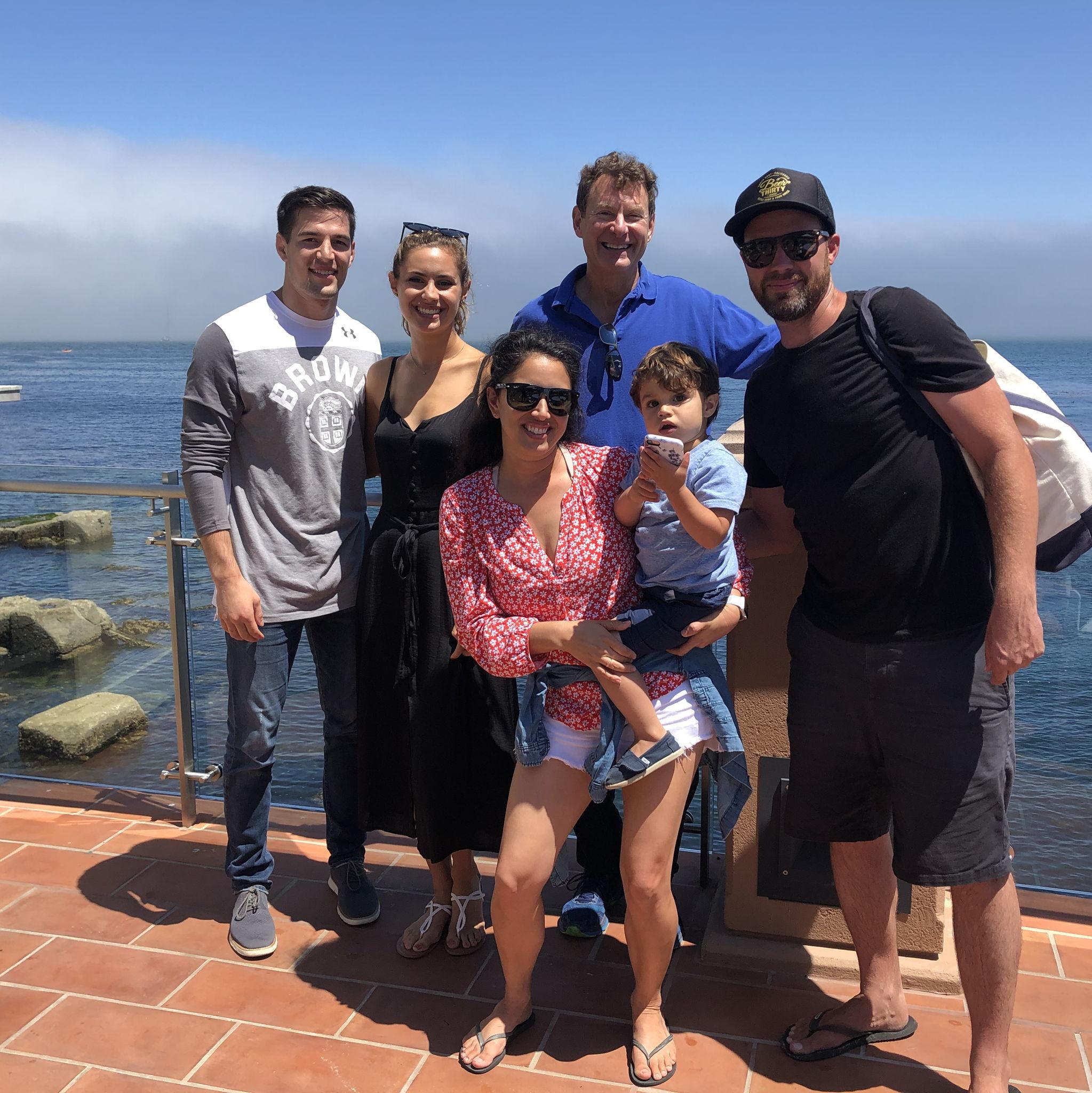 At the end of the 2019 summer, Christian flies to California to meet Kaitlyn's family for the first time.