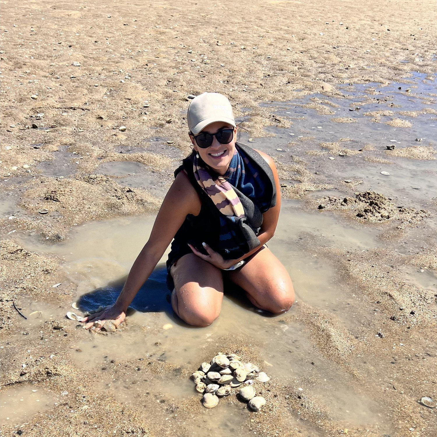 The second leg of the trip took them to Mexico, down by the Sea of Cortez. This is where Katryne set out to prove her worth—showing Andrea that she can find food... and cook it, too.