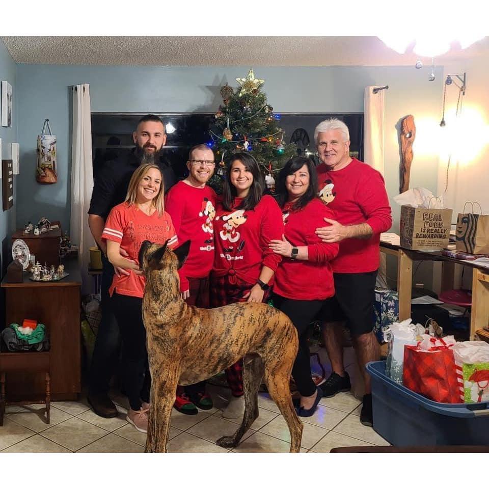 Family Christmas Photo!