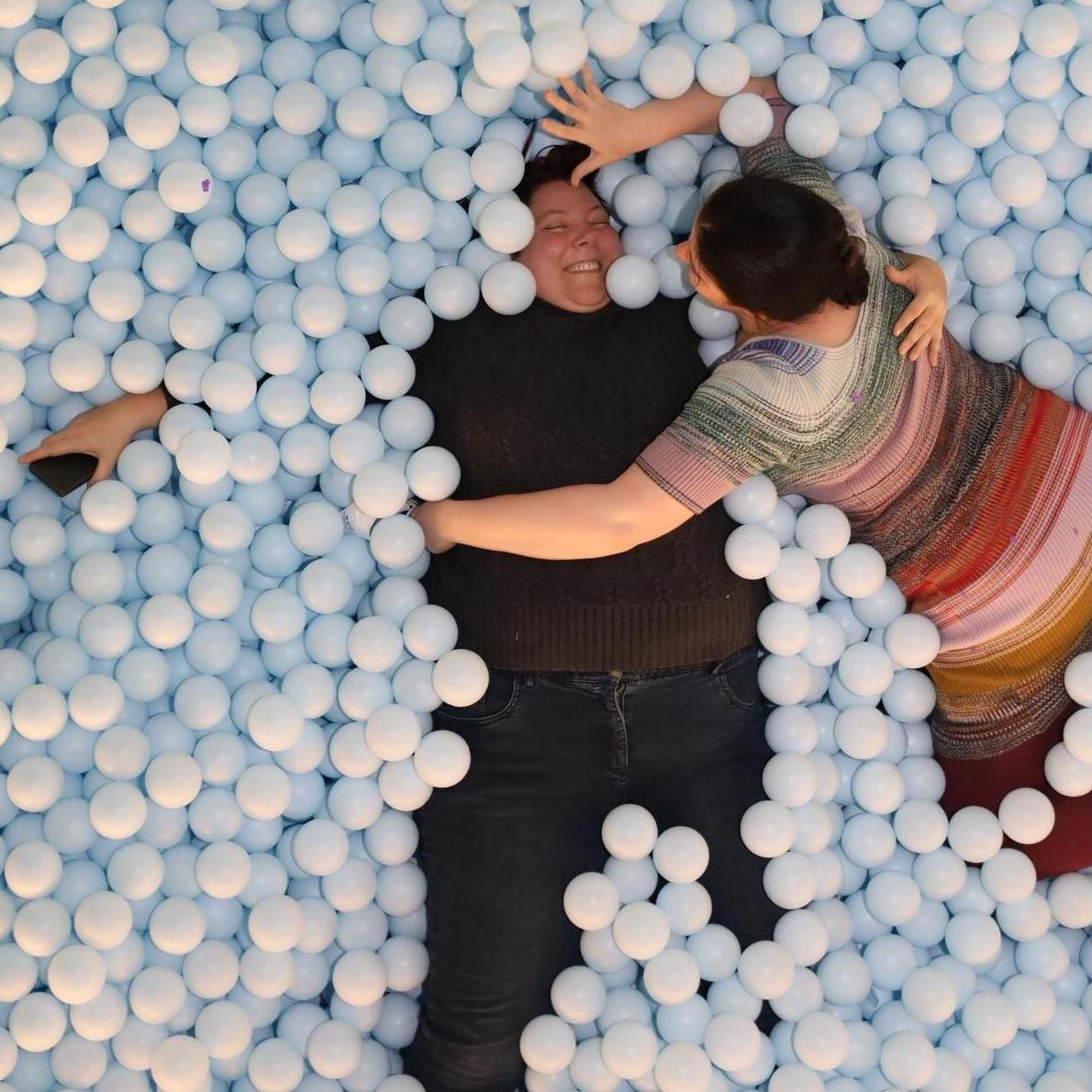 Tina was lost in the ballpit but Lis found her.