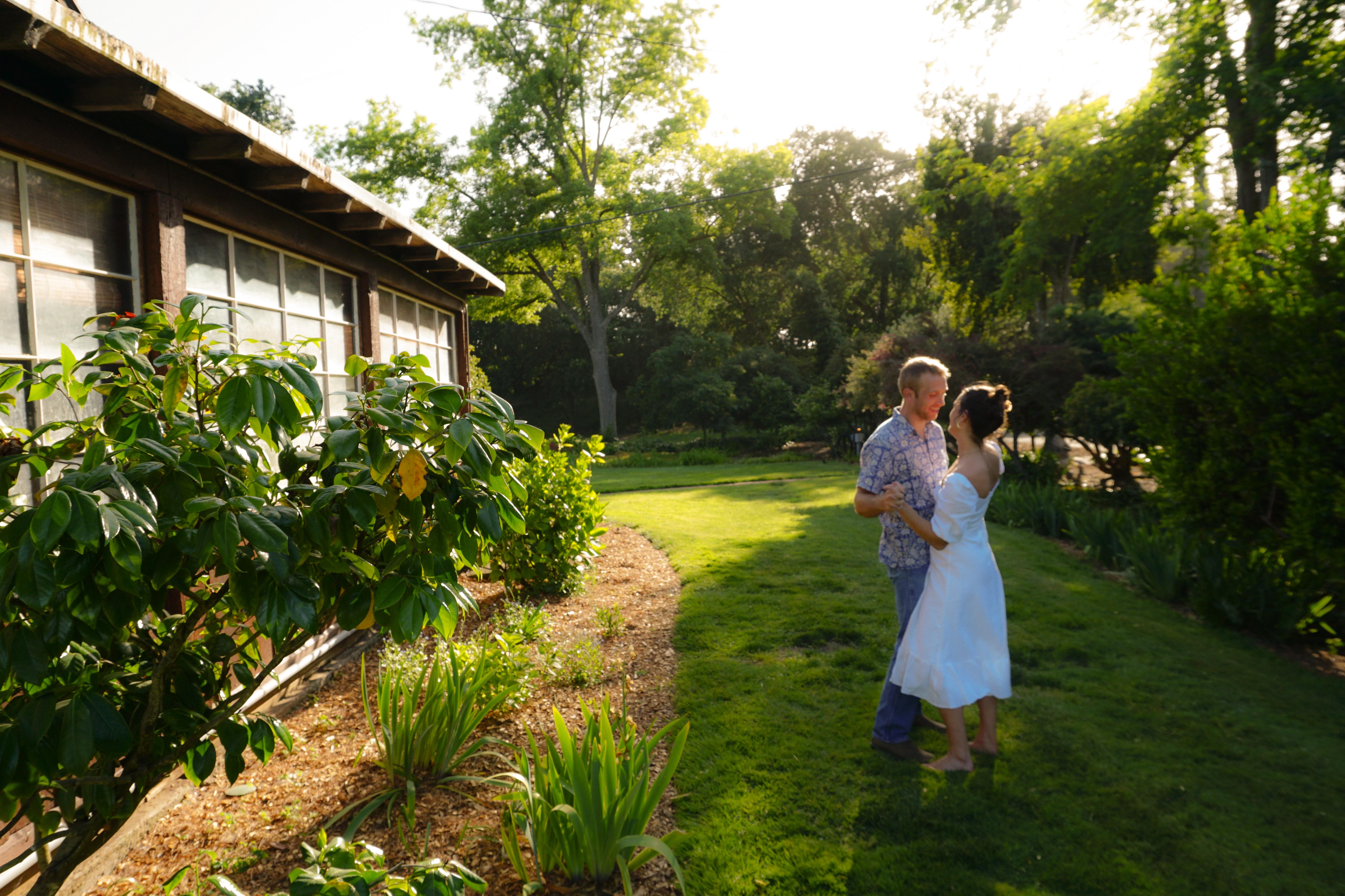The Wedding Website of Kathleen Daly-Jensen and Sam Perkins